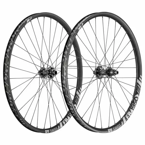 Dt-swiss Paire De Roues DT SWISS FR 1950 CLASSIC 30 Mm 29'' Axe Av. 20x110 Mm - Ar. 12x150 Mm Boost 3 Dt-swiss Paire De Roues DT SWISS FR 1950 CLASSIC 30 Mm 29'' Axe Av. 20x110 Mm - Ar. 12x150 Mm Boost