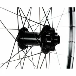Roue Avant NOTUBES ZTR CREST MK3 27,5" Axe 15x110 Mm Boost 12 Roue Avant NOTUBES ZTR CREST MK3 27,5" Axe 15x110 Mm Boost -Roues VTT 29 Soldes Magasin 600x600 305899 16607257935455 1